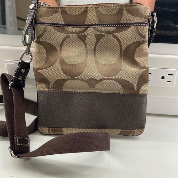 Coach bag - Picture 3 of 4